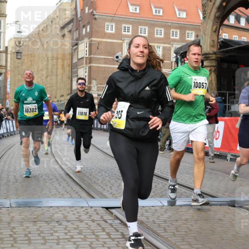 05.10.2025 - 20. swb-Marathon Bremen Yannick Fuchs http://msf.ph/oto/9250384 05.10.2025 10:53:31 Ziel 7193, 7251, 9263, 9539, 9717, 9868, 9957, 10057, 10302, 10317, 10335, 10655, 10993, 11174, 11175, 11616, 11716 meine-sportfotos.de