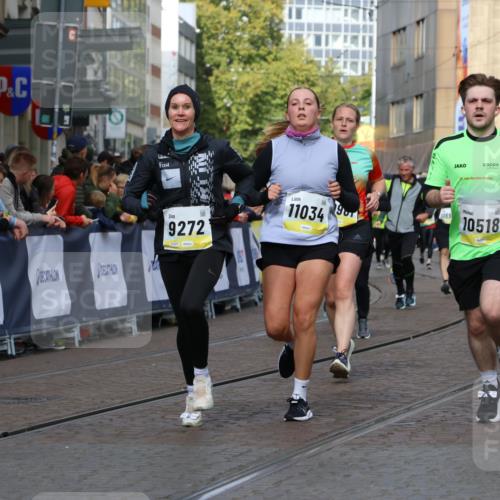 05.10.2025 - 20. swb-Marathon Bremen Strokosch-Dieckow http://msf.ph/oto/9250508 05.10.2025 11:00:40 Ziel 9272, 9327, 9389, 9827, 9858, 10182, 10518, 10571, 10690, 10872, 10901, 11034, 11162 meine-sportfotos.de