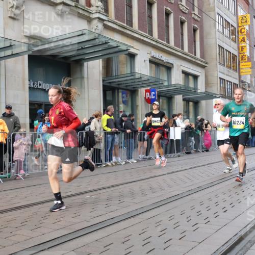 05.10.2025 - 20. swb-Marathon Bremen Strokosch-Dieckow http://msf.ph/oto/9250657 05.10.2025 10:54:02 Ziel 9367, 9392, 9402, 9407, 9574, 9633, 9900, 9935, 10032, 10097, 10178, 10234, 10296, 10402, 10533, 10768, 10810, 10915, 11040, 11045, 11089, 11203, 11271, 11449, 9367, 9392, 9402, 9407, 9574, 9633, 9900, 9935, 10032, 10097, 10178, 10234, 10296, 10402, 10533, 10768, 10810, 10915, 11040, 11045, 11089, 11203, 11271, 11449 meine-sportfotos.de