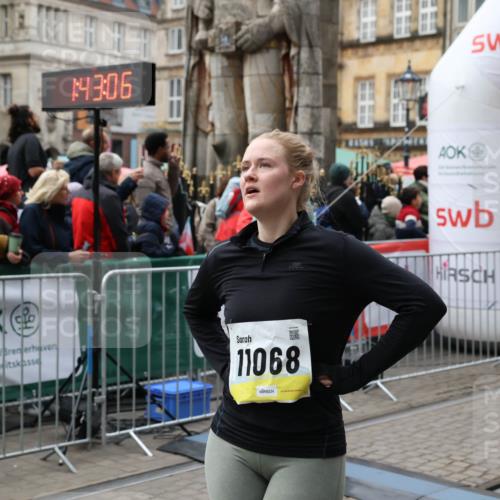 05.10.2025 - 20. swb-Marathon Bremen Yannick Fuchs http://msf.ph/oto/9251283 05.10.2025 11:13:55 Ziel 9242, 9899, 9946, 10040, 10364, 10574, 10671, 10705, 10707, 10842, 10957, 11060, 11068, 11264, 11385 meine-sportfotos.de