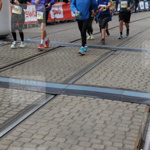 05.10.2025 - 20. swb-Marathon Bremen Yannick Fuchs http://msf.ph/oto/9251966 05.10.2025 11:14:06 Ziel 7014, 7410, 9012, 9342, 9631, 9667, 10000, 10036, 10512, 10721, 10756, 11541, 11548, 11652, 11653 meine-sportfotos.de