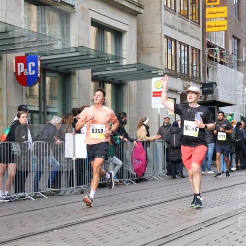 05.10.2025 - 20. swb-Marathon Bremen Strokosch-Dieckow http://msf.ph/oto/9252386 05.10.2025 10:55:06 Ziel 7165, 9201, 9318, 9350, 9492, 9514, 9654, 9720, 9722, 9856, 9881, 9902, 9933, 10107, 10111, 10116, 10195, 10256, 10260, 10262, 10745, 10755, 10757, 10970, 11025, 11042, 11115, 11140, 11197, 11380, 11431, 11588, 11702, 7165, 9201, 9318, 9350, 9492, 9514, 9654, 9720, 9722, 9856, 9881, 9902, 9933, 10107, 10111, 10116, 10195, 10256, 10260, 10262, 10745, 10755, 10757, 10970, 11025, 11042, 11115, 11140 meine-sportfotos.de