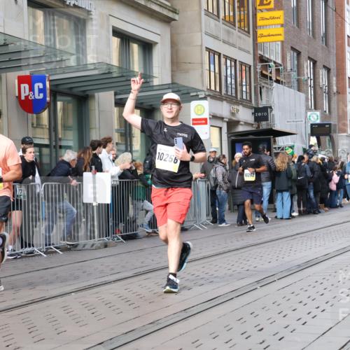 05.10.2025 - 20. swb-Marathon Bremen Strokosch-Dieckow http://msf.ph/oto/9252419 05.10.2025 10:55:07 Ziel 7165, 9195, 9201, 9350, 9492, 9514, 9654, 9720, 9722, 9856, 9881, 9902, 9933, 10107, 10111, 10116, 10195, 10256, 10260, 10262, 10475, 10745, 10755, 10757, 10970, 11025, 11042, 11115, 11140, 11197, 11380, 11431, 11588, 11702, 7165, 9195, 9201, 9350, 9492, 9514, 9654, 9720, 9722, 9856, 9881, 9902, 9933, 10107, 10111, 10116, 10195, 10256, 10260, 10262, 10475, 10745, 10755, 10757, 10970, 11025, 11042, 11115, 11140 meine-sportfotos.de