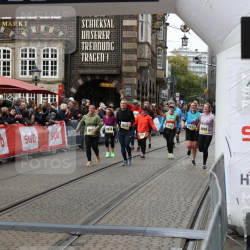 05.10.2025 - 20. swb-Marathon Bremen Yannick Fuchs http://msf.ph/oto/9252451 05.10.2025 11:14:20 Ziel 9380, 9695, 10491, 11036, 11555 meine-sportfotos.de