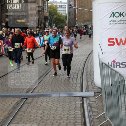 05.10.2025 - 20. swb-Marathon Bremen Yannick Fuchs http://msf.ph/oto/9252470 05.10.2025 11:14:22 Ziel 9695, 9724, 10114, 10115, 11036, 11135, 11539, 11555 meine-sportfotos.de