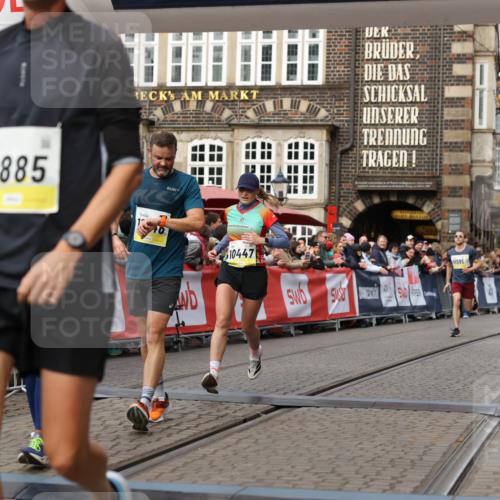 05.10.2025 - 20. swb-Marathon Bremen Yannick Fuchs http://msf.ph/oto/9253234 05.10.2025 10:45:32 Ziel 9396, 9885, 9963, 10447, 10634, 11346, 11403, 11585 meine-sportfotos.de