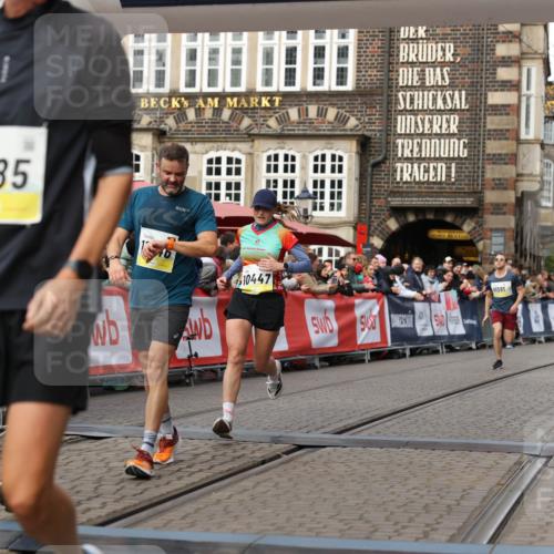 05.10.2025 - 20. swb-Marathon Bremen Yannick Fuchs http://msf.ph/oto/9253244 05.10.2025 10:45:32 Ziel 9396, 9885, 9963, 10447, 10634, 11346, 11403, 11585 meine-sportfotos.de