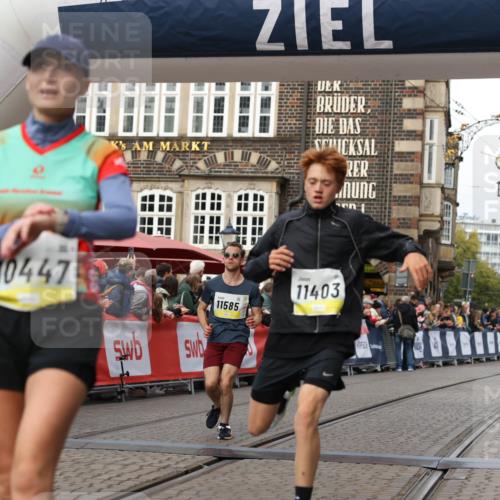 05.10.2025 - 20. swb-Marathon Bremen Yannick Fuchs http://msf.ph/oto/9253498 05.10.2025 10:45:35 Ziel 9396, 9885, 10447, 11346, 11403, 11585 meine-sportfotos.de