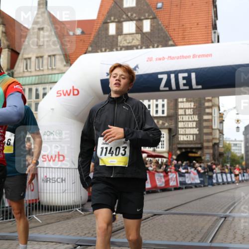 05.10.2025 - 20. swb-Marathon Bremen Yannick Fuchs http://msf.ph/oto/9253578 05.10.2025 10:45:36 Ziel 9396, 9885, 10447, 11346, 11403, 11585 meine-sportfotos.de