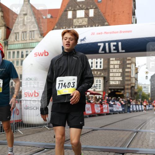 05.10.2025 - 20. swb-Marathon Bremen Yannick Fuchs http://msf.ph/oto/9253603 05.10.2025 10:45:36 Ziel 9396, 9885, 10447, 11346, 11403, 11585 meine-sportfotos.de