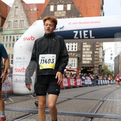 05.10.2025 - 20. swb-Marathon Bremen Yannick Fuchs http://msf.ph/oto/9253613 05.10.2025 10:45:36 Ziel 9396, 9885, 10447, 11346, 11403, 11585 meine-sportfotos.de