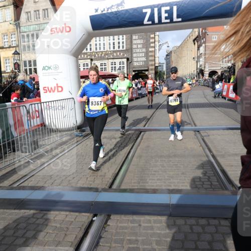 05.10.2025 - 20. swb-Marathon Bremen Yannick Fuchs http://msf.ph/oto/9253801 05.10.2025 10:54:42 Ziel 9367, 10032, 10174, 10178, 10296, 10768, 11045, 11089, 11321, 11694 meine-sportfotos.de