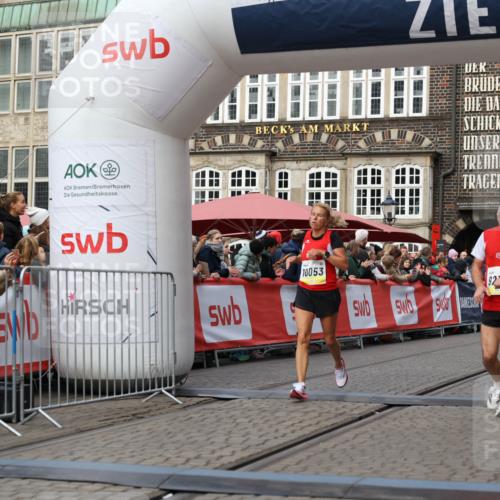 05.10.2025 - 20. swb-Marathon Bremen Yannick Fuchs http://msf.ph/oto/9253858 05.10.2025 10:45:43 Ziel 8000, 9200, 9222, 9250, 10053, 10682, 11678, 11745 meine-sportfotos.de