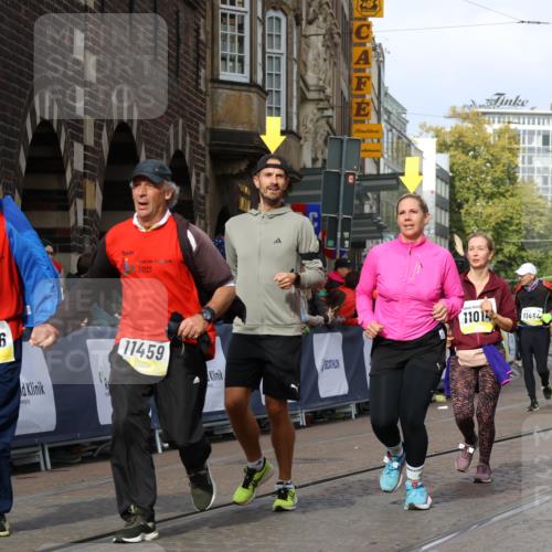 05.10.2025 - 20. swb-Marathon Bremen Strokosch-Dieckow http://msf.ph/oto/9254007 05.10.2025 11:02:05 Ziel 9324, 9363, 9426, 9536, 9686, 10301, 10508, 10855, 10879, 10887, 11014, 11454, 11459 meine-sportfotos.de