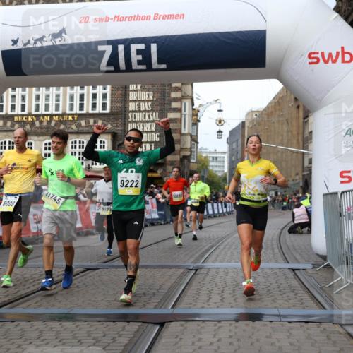 05.10.2025 - 20. swb-Marathon Bremen Yannick Fuchs http://msf.ph/oto/9254016 05.10.2025 10:45:47 Ziel 8000, 9200, 9222, 9250, 9709, 10053, 10639, 10682, 10792, 11678, 11745 meine-sportfotos.de