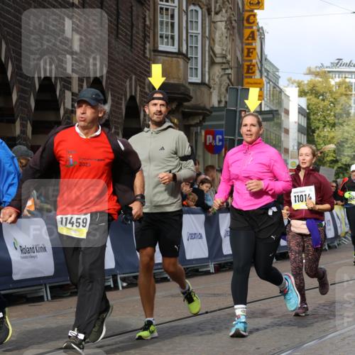 05.10.2025 - 20. swb-Marathon Bremen Strokosch-Dieckow http://msf.ph/oto/9254095 05.10.2025 11:02:05 Ziel 9324, 9363, 9426, 9536, 9686, 10301, 10508, 10855, 10879, 10887, 11014, 11454, 11459 meine-sportfotos.de
