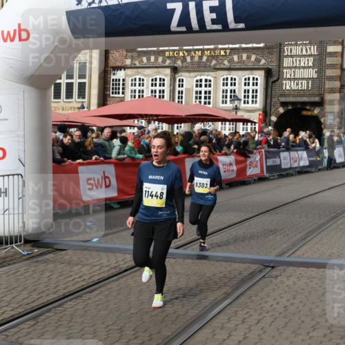 05.10.2025 - 20. swb-Marathon Bremen Yannick Fuchs http://msf.ph/oto/9254202 05.10.2025 11:14:58 Ziel 9303, 10602, 11448, 11557 meine-sportfotos.de