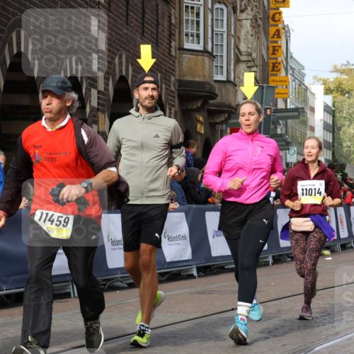05.10.2025 - 20. swb-Marathon Bremen Strokosch-Dieckow http://msf.ph/oto/9254211 05.10.2025 11:02:06 Ziel 9324, 9363, 9426, 9686, 10301, 10508, 10855, 10879, 10887, 11014, 11454, 11459 meine-sportfotos.de