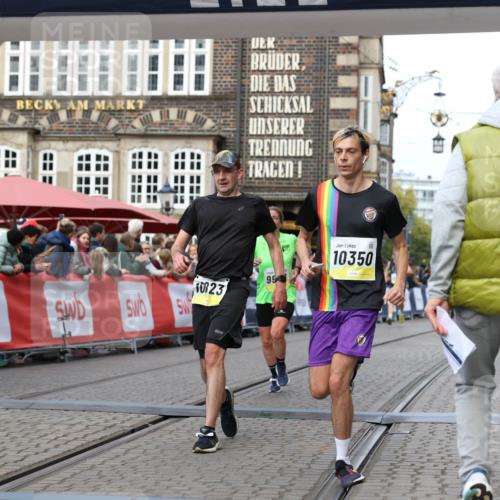 05.10.2025 - 20. swb-Marathon Bremen Yannick Fuchs http://msf.ph/oto/9254267 05.10.2025 10:45:54 Ziel 28, 9709, 9960, 10350, 10639, 10792, 10823 meine-sportfotos.de