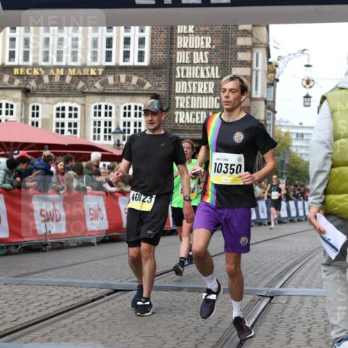05.10.2025 - 20. swb-Marathon Bremen Yannick Fuchs http://msf.ph/oto/9254289 05.10.2025 10:45:54 Ziel 28, 9709, 9960, 10350, 10639, 10792, 10823 meine-sportfotos.de
