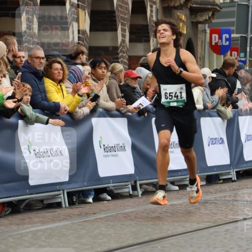 05.10.2025 - 20. swb-Marathon Bremen Strokosch-Dieckow http://msf.ph/oto/9254613 05.10.2025 12:53:13 Ziel 1444, 6541 meine-sportfotos.de