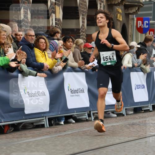 05.10.2025 - 20. swb-Marathon Bremen Strokosch-Dieckow http://msf.ph/oto/9254649 05.10.2025 12:53:14 Ziel 1444, 6541 meine-sportfotos.de