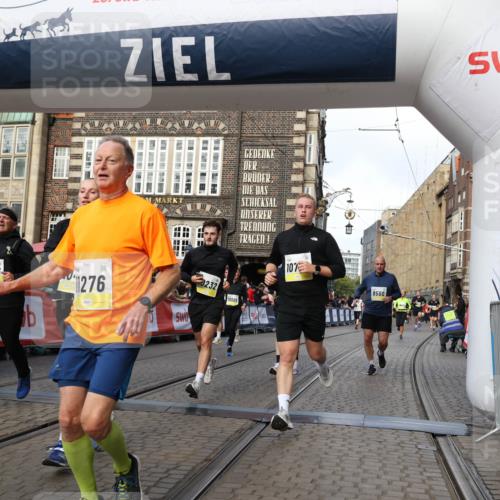 05.10.2025 - 20. swb-Marathon Bremen Yannick Fuchs http://msf.ph/oto/9254687 05.10.2025 10:54:57 Ziel 8326, 9282, 9295, 9436, 9560, 9591, 9754, 9776, 10007, 10024, 10232, 10233, 10487, 10609, 10770, 11163, 11276, 11373 meine-sportfotos.de
