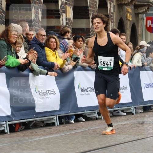 05.10.2025 - 20. swb-Marathon Bremen Strokosch-Dieckow http://msf.ph/oto/9254706 05.10.2025 12:53:14 Ziel 1444, 6541 meine-sportfotos.de