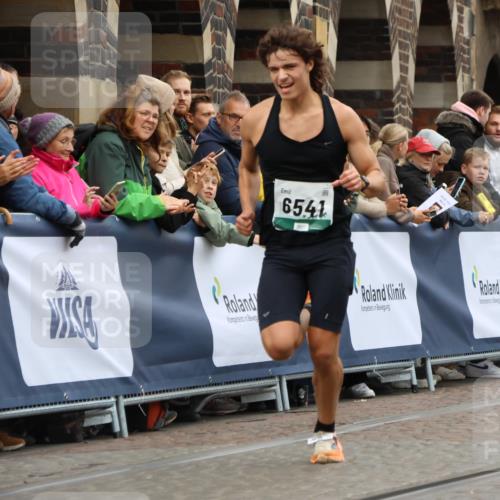 05.10.2025 - 20. swb-Marathon Bremen Strokosch-Dieckow http://msf.ph/oto/9254888 05.10.2025 12:53:14 Ziel 1444, 6541 meine-sportfotos.de