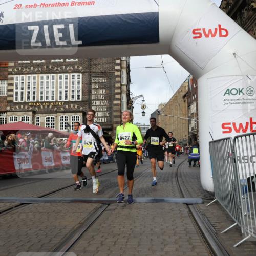 05.10.2025 - 20. swb-Marathon Bremen Yannick Fuchs http://msf.ph/oto/9255148 05.10.2025 10:55:03 Ziel 9427, 9436, 9560, 9570, 10024, 10231, 10232, 10233, 10487, 10609, 10770, 11163, 11320, 11373, 11470 meine-sportfotos.de