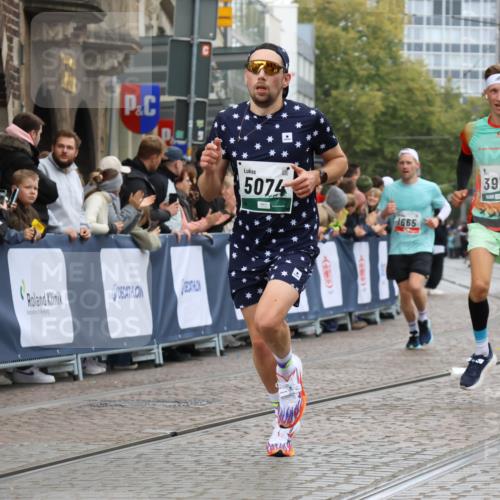 05.10.2025 - 20. swb-Marathon Bremen Strokosch-Dieckow http://msf.ph/oto/9255199 05.10.2025 12:53:28 Ziel 925, 1665, 2940, 3975, 5074 meine-sportfotos.de