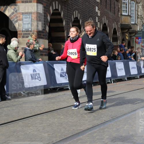 05.10.2025 - 20. swb-Marathon Bremen Strokosch-Dieckow http://msf.ph/oto/9255318 05.10.2025 11:02:39 Ziel 9331, 9360, 9516, 9841, 10510, 10530, 10803, 10804, 10825, 10826, 11024 meine-sportfotos.de