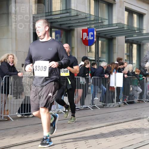 05.10.2025 - 20. swb-Marathon Bremen Strokosch-Dieckow http://msf.ph/oto/9255441 05.10.2025 10:57:18 Ziel 9000, 9215, 9309, 9372, 9585, 9625, 9747, 9904, 9914, 9943, 9962, 9979, 10139, 10219, 10225, 10250, 10329, 10341, 10555, 10694, 10739, 10754, 10890, 10950, 11352, 11360, 11457, 11520, 11521, 11564, 11575, 11583, 11606, 11731, 11744, 9000, 9215, 9309, 9372, 9585, 9625, 9747, 9904, 9914, 9943, 9962, 9979, 10139, 10219, 10225, 10250, 10329, 10341, 10555, 10694, 10739, 10754, 10890, 10950, 11606 meine-sportfotos.de