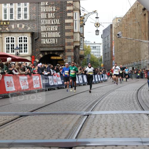 05.10.2025 - 20. swb-Marathon Bremen Yannick Fuchs http://msf.ph/oto/9255743 05.10.2025 10:46:37 Ziel 9207, 11167 meine-sportfotos.de