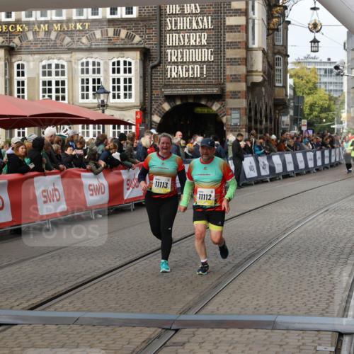 05.10.2025 - 20. swb-Marathon Bremen Yannick Fuchs http://msf.ph/oto/9255935 05.10.2025 11:15:37 Ziel 8844, 9767, 9959, 10976, 11112, 11113 meine-sportfotos.de