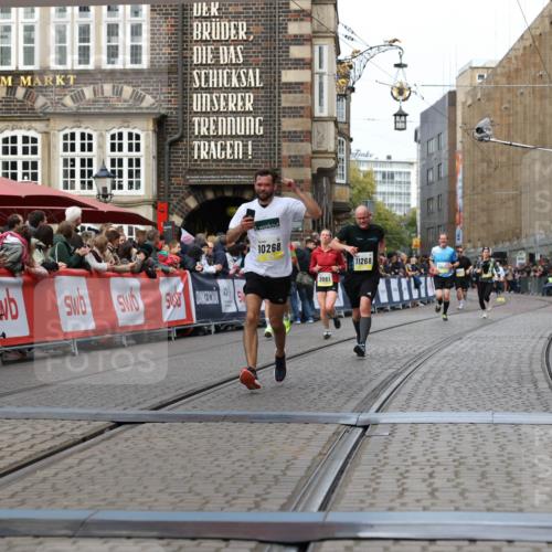 05.10.2025 - 20. swb-Marathon Bremen Yannick Fuchs http://msf.ph/oto/9256038 05.10.2025 10:46:43 Ziel 9009, 9207, 9366, 10268, 11268 meine-sportfotos.de