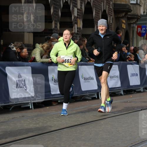 05.10.2025 - 20. swb-Marathon Bremen Strokosch-Dieckow http://msf.ph/oto/9256266 05.10.2025 11:03:03 Ziel 9229, 9300, 9593, 9661, 9662, 9893, 10185, 10777, 10876, 10996, 11376, 11682 meine-sportfotos.de