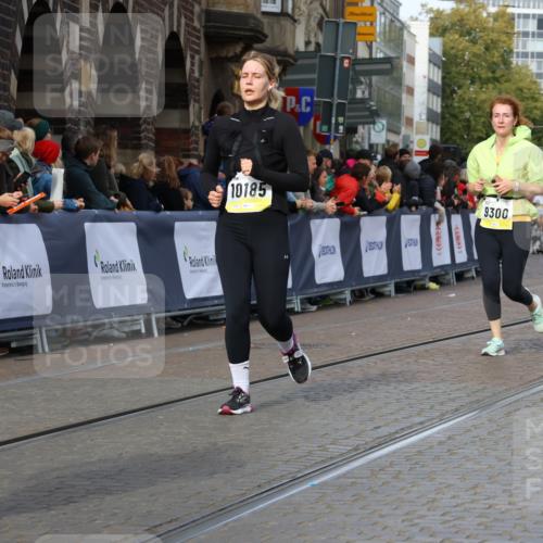 05.10.2025 - 20. swb-Marathon Bremen Strokosch-Dieckow http://msf.ph/oto/9256382 05.10.2025 11:03:05 Ziel 9229, 9300, 9593, 9661, 9662, 9893, 10185, 10777, 10996, 11376, 11682 meine-sportfotos.de