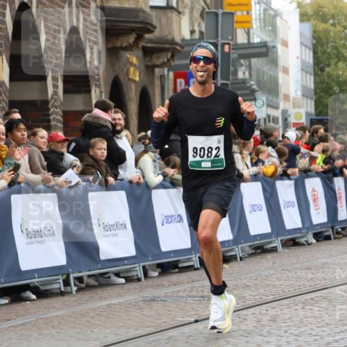 05.10.2025 - 20. swb-Marathon Bremen Strokosch-Dieckow http://msf.ph/oto/9256429 05.10.2025 12:54:15 Ziel 1889, 9082 meine-sportfotos.de