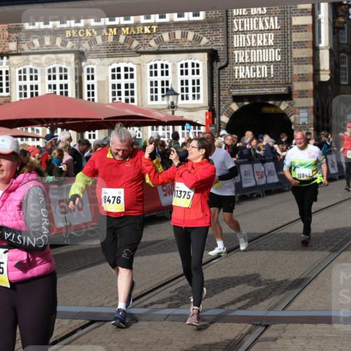 05.10.2025 - 20. swb-Marathon Bremen Yannick Fuchs http://msf.ph/oto/9256501 05.10.2025 11:16:07 Ziel 8476, 10355, 10831, 10846, 11375 meine-sportfotos.de