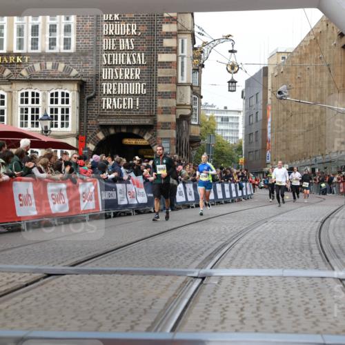 05.10.2025 - 20. swb-Marathon Bremen Yannick Fuchs http://msf.ph/oto/9256697 05.10.2025 10:46:55 Ziel 10277, 10411, 11327 meine-sportfotos.de