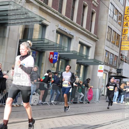 05.10.2025 - 20. swb-Marathon Bremen Strokosch-Dieckow http://msf.ph/oto/9256755 05.10.2025 10:57:58 Ziel 7077, 9174, 9330, 9433, 9462, 9576, 9582, 9608, 9634, 9820, 9952, 10055, 10084, 10127, 10368, 10377, 10395, 10398, 10459, 10586, 10620, 10786, 11049, 11058, 11181, 11184, 11291, 11495, 11562, 11591, 11608, 11700, 11724, 7077, 9174, 9330, 9433, 9462, 9576, 9582, 9608, 9634, 9820, 9952, 10055, 10084, 10127, 10368, 10377, 10395, 10398, 10459, 10586, 10620, 10786, 11058, 11562, 11608 meine-sportfotos.de