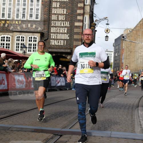 05.10.2025 - 20. swb-Marathon Bremen Yannick Fuchs http://msf.ph/oto/9256790 05.10.2025 10:55:37 Ziel 9722, 9856, 9902, 10111, 10256, 10260, 10262, 10745, 11025, 11197, 11380, 11431 meine-sportfotos.de