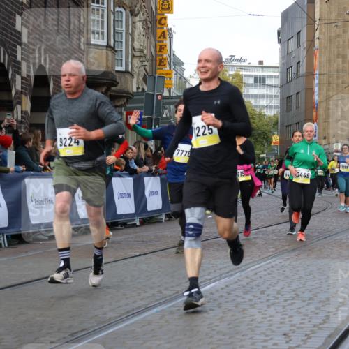 05.10.2025 - 20. swb-Marathon Bremen Strokosch-Dieckow http://msf.ph/oto/9256804 05.10.2025 11:03:25 Ziel 7776, 9224, 9225, 9308, 9486, 9498, 9850, 10446, 10963, 10995, 11103, 11124, 11150, 11236, 11502 meine-sportfotos.de