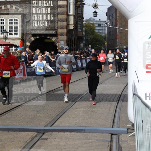 05.10.2025 - 20. swb-Marathon Bremen Yannick Fuchs http://msf.ph/oto/9256864 05.10.2025 11:16:13 Ziel 7109, 8476, 9640, 10220, 10635, 10831, 10846, 11331, 11375 meine-sportfotos.de