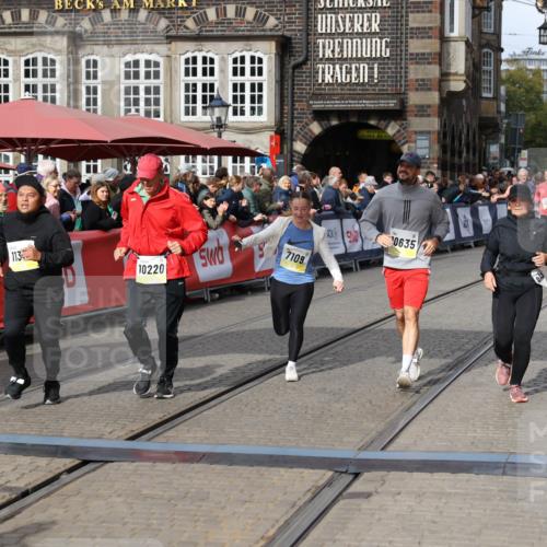 05.10.2025 - 20. swb-Marathon Bremen Yannick Fuchs http://msf.ph/oto/9256904 05.10.2025 11:16:14 Ziel 7109, 9640, 10220, 10635, 10831, 10846, 11331 meine-sportfotos.de