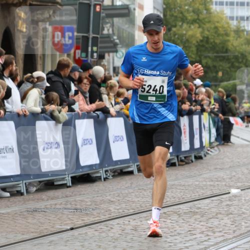 05.10.2025 - 20. swb-Marathon Bremen Strokosch-Dieckow http://msf.ph/oto/9256918 05.10.2025 12:54:35 Ziel 1338, 5240 meine-sportfotos.de