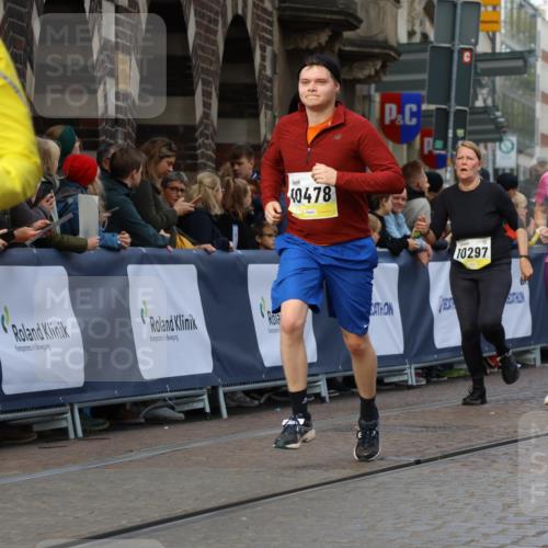 05.10.2025 - 20. swb-Marathon Bremen Strokosch-Dieckow http://msf.ph/oto/9257096 05.10.2025 11:03:39 Ziel 9315, 9940, 10213, 10297, 10478, 10603, 10604, 10711, 10713, 11589 meine-sportfotos.de