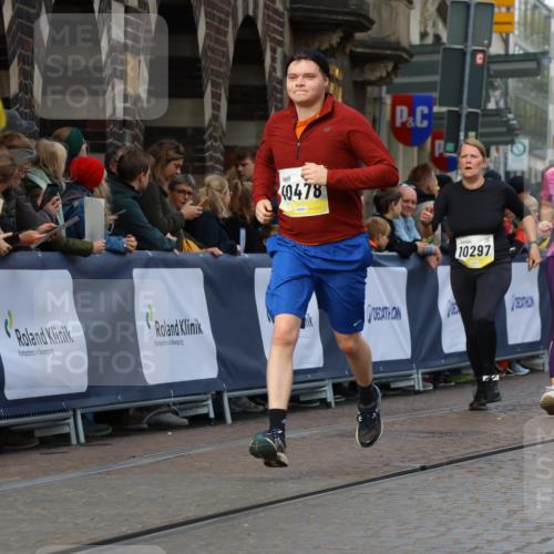 05.10.2025 - 20. swb-Marathon Bremen Strokosch-Dieckow http://msf.ph/oto/9257113 05.10.2025 11:03:39 Ziel 9315, 9940, 10213, 10297, 10478, 10603, 10604, 10711, 10713, 11589 meine-sportfotos.de