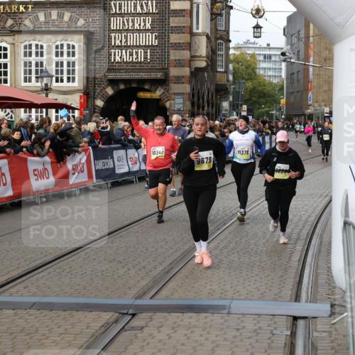 05.10.2025 - 20. swb-Marathon Bremen Yannick Fuchs http://msf.ph/oto/9257161 05.10.2025 11:16:18 Ziel 7109, 9640, 9679, 10220, 10339, 10340, 10564, 10635, 11331, 11378 meine-sportfotos.de